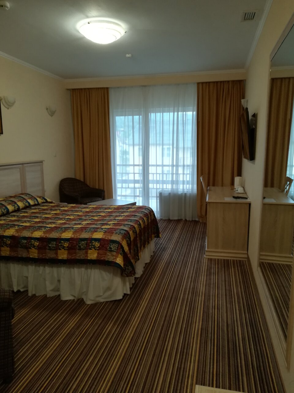 Гостиница Земляничные Холмы Южно-Сахалинск-202