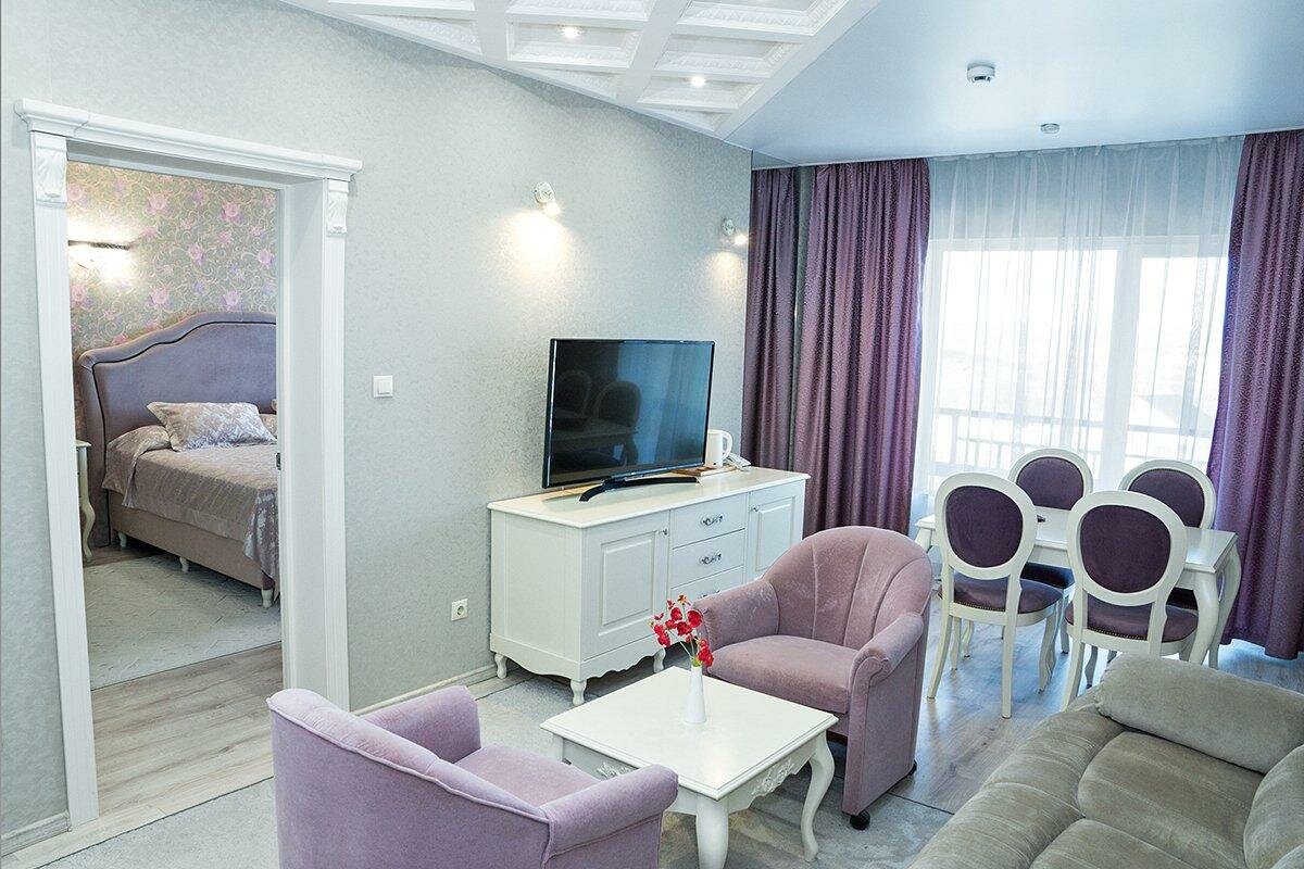 Гостиница Земляничные Холмы Южно-Сахалинск-71