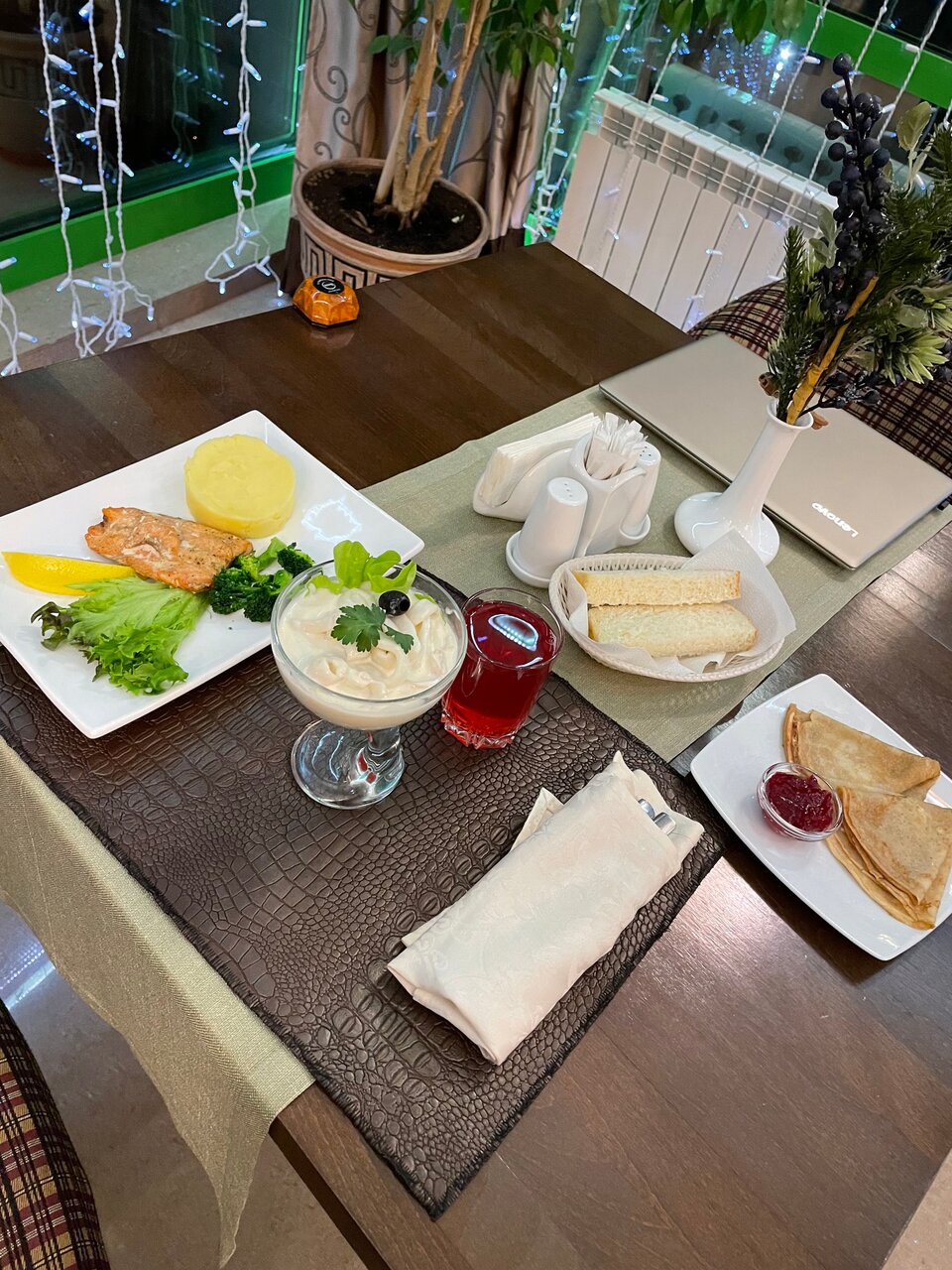 Гостиница Земляничные Холмы Южно-Сахалинск-170