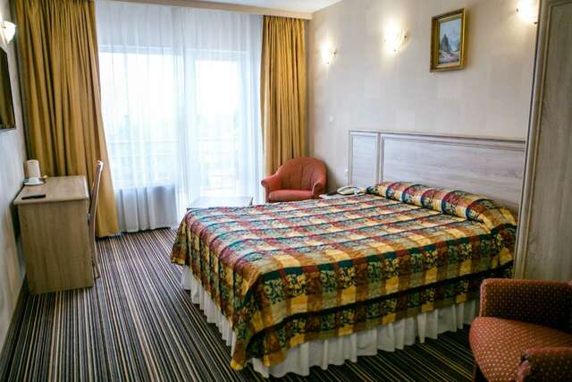 Гостиница Земляничные Холмы Южно-Сахалинск-83