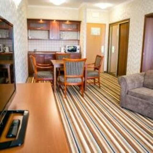 Гостиница Земляничные Холмы Южно-Сахалинск-77