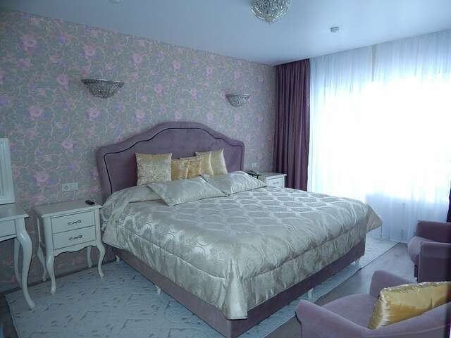 Гостиница Земляничные Холмы Южно-Сахалинск-121