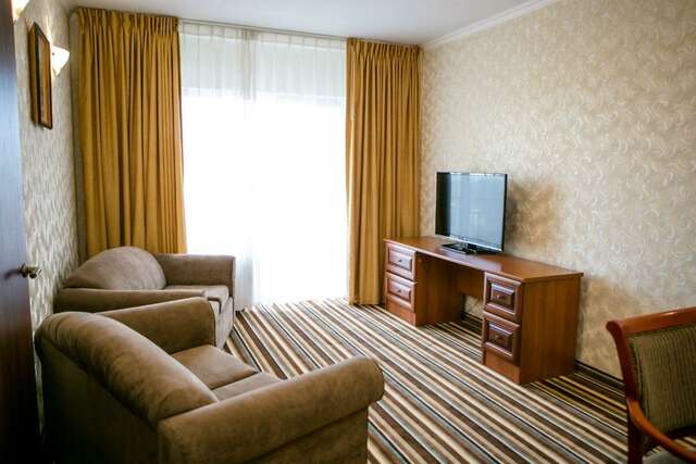 Гостиница Земляничные Холмы Южно-Сахалинск-79