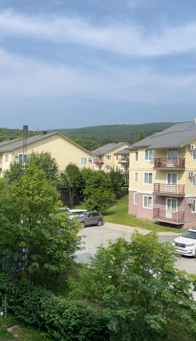 Гостиница Земляничные Холмы Южно-Сахалинск-174