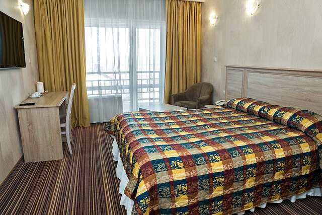 Гостиница Земляничные Холмы Южно-Сахалинск-101