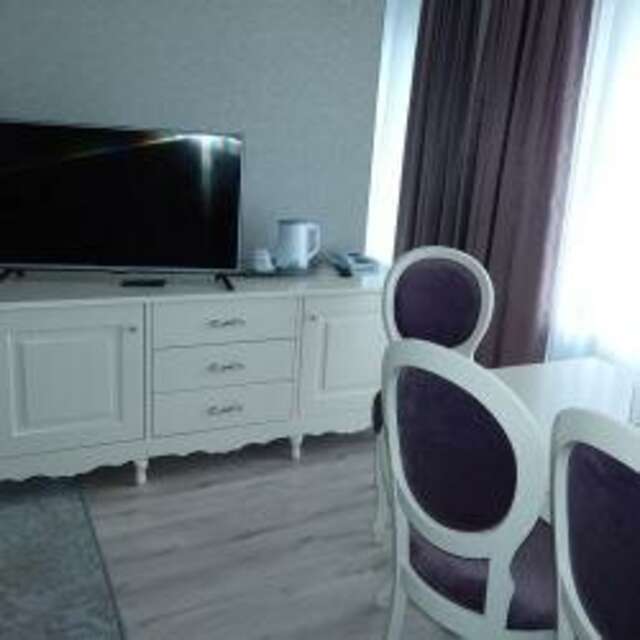 Гостиница Земляничные Холмы Южно-Сахалинск-69