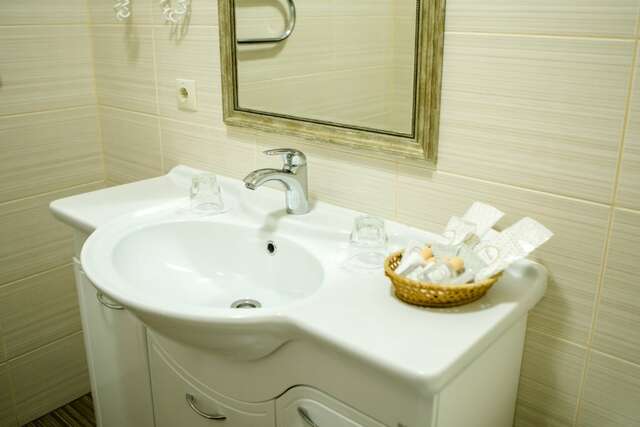 Гостиница Земляничные Холмы Южно-Сахалинск-95